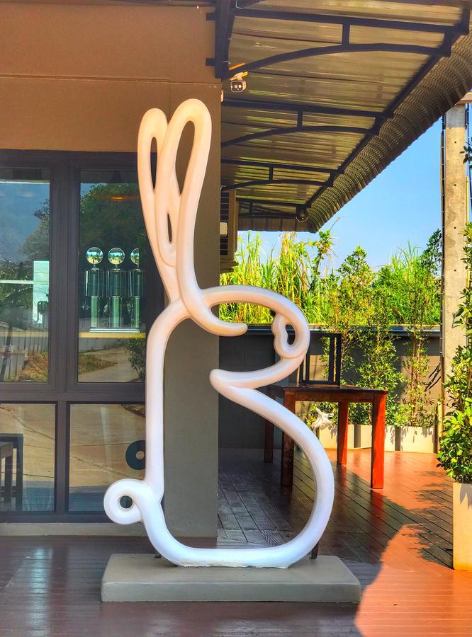 Hôtel The Rabbit House à Thong Pha Phum Extérieur photo